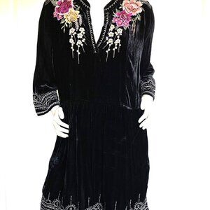 NWOT JOHNNY WAS BLACK VELVET SILK BLEND FLORAL DETAIL DRESS SIZE: XL